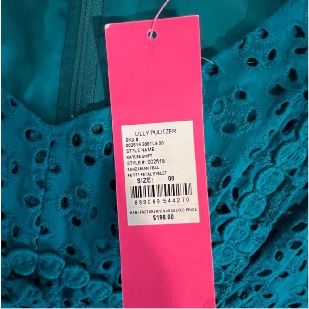 NWT Lilly Pulitzer KAYLEE SHIFT DRESS
Teal Sleeveless Dress. Size 00 - Picture 5 of 7